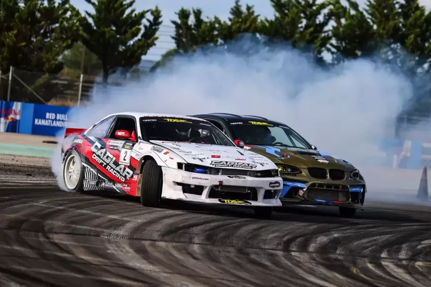 Drift mücadelesi İstanbul Parkta nefes kesti