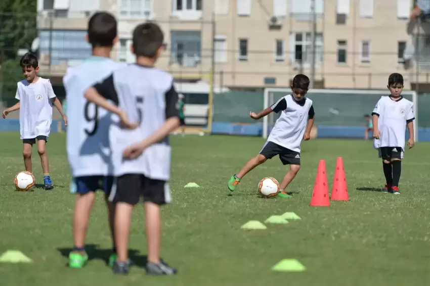Muratpaşanın spor okullarında sonbahar kayıtları sürüyor