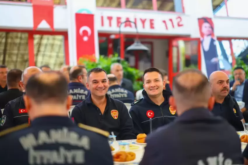 Manisada Başkan Dutluludan itfaiye personeline teşekkür