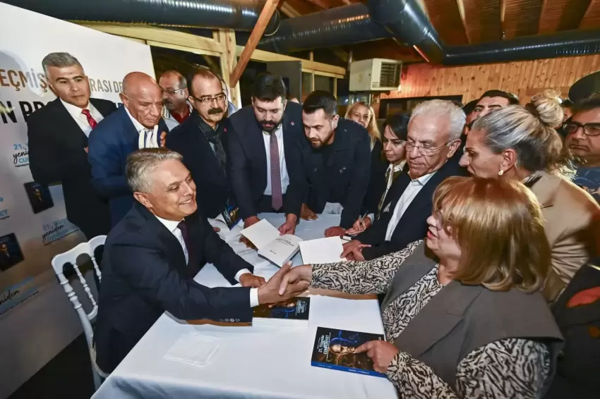 Başkan Uysalın Ankara Kitap Buluşmasına yoğun ilgi