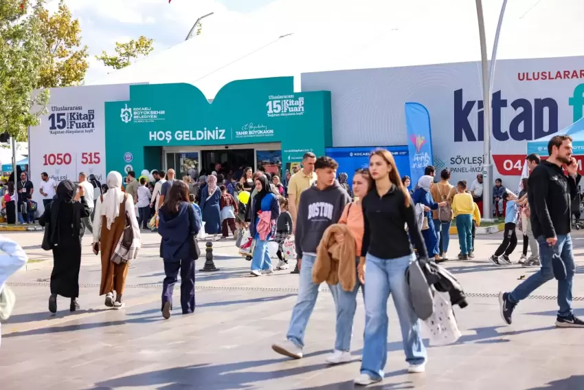 Kocaeliden kitapseverlere denizden fuara konforlu ulaşım