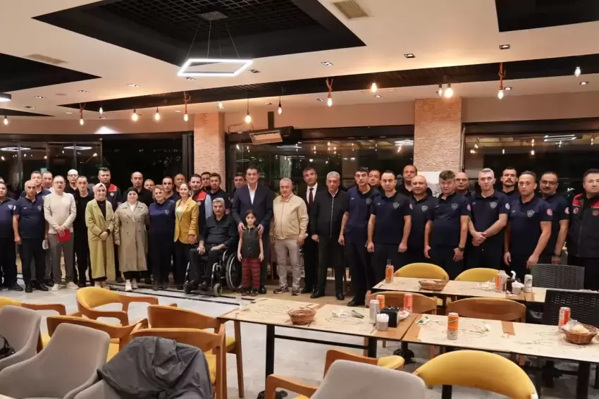Giresunda Başkan Köse itfaiye personeliyle yemekte buluştu