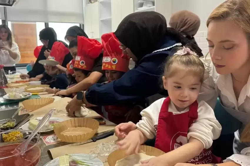 Sakarya Karasu SGMde minik şefler iş başında