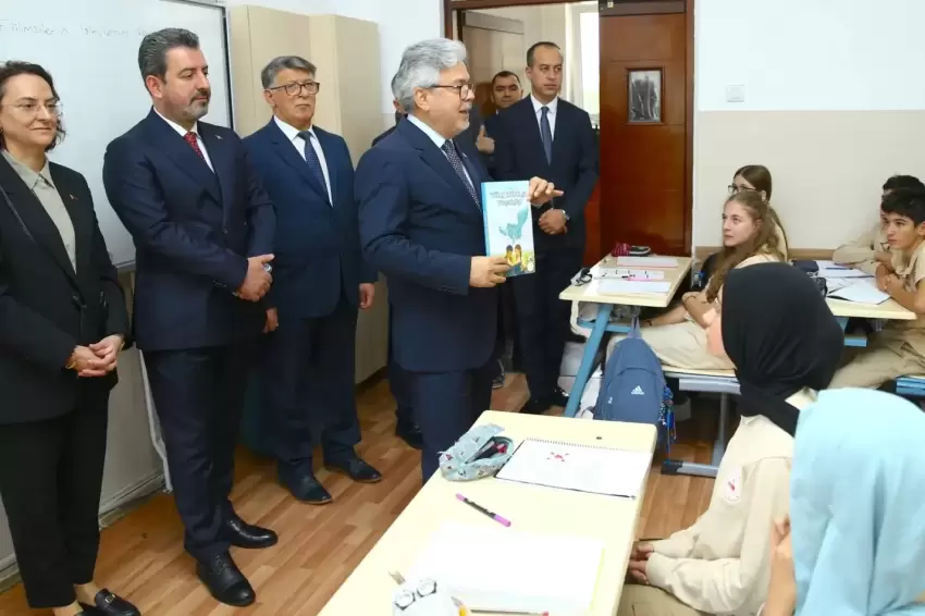 MEBden iki eser Azerbaycan Türkçesine çevrildi