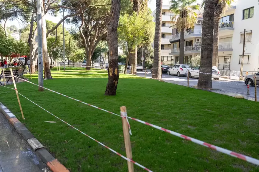 Bornova Büyükparkta yeşil doku ‘otomatik olacak