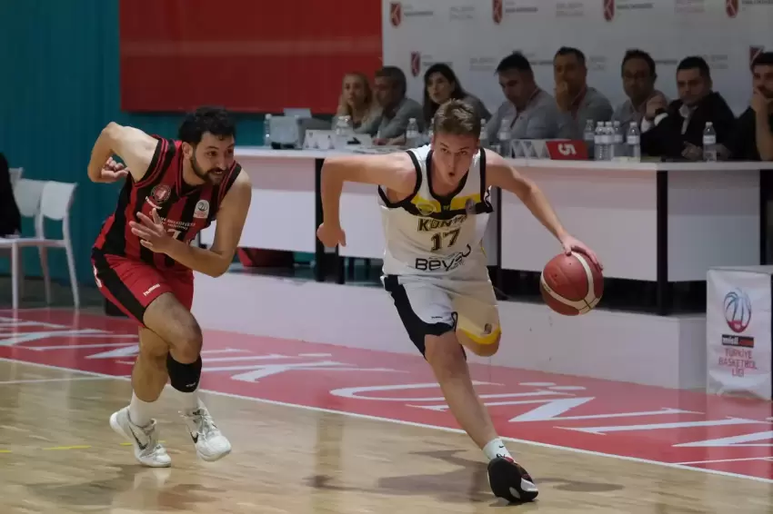 Konya, Türkiye Basketbol 2. Ligine galibiyetle başladı