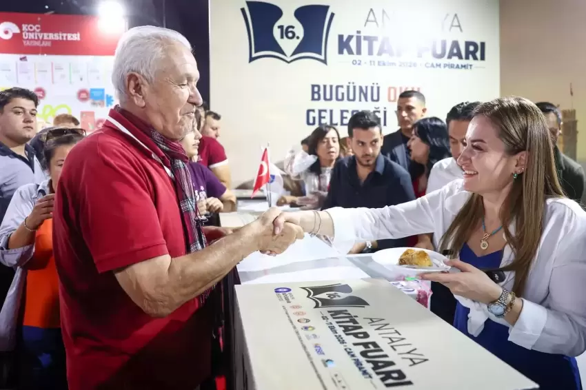 Antalya Kitap Fuarı rekorla kapanış yaptı