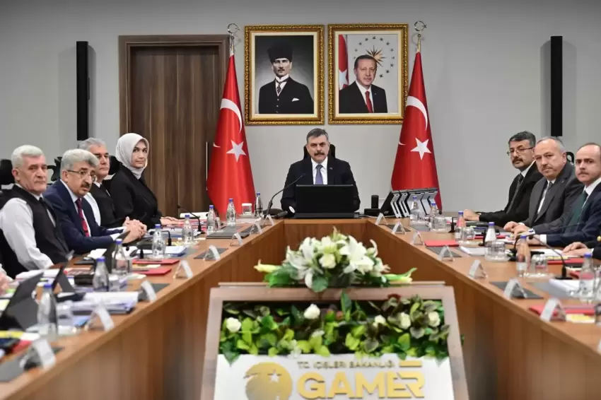 Okullarda yeni güvenlik dönemi... İçişlerinden Polis ve Jandarma için yarım saat talimatı