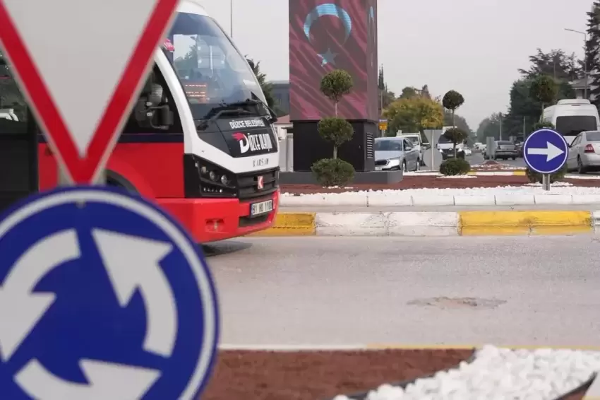 Düzcede Emniyet ve Otogar Kavşakları tamamlandı