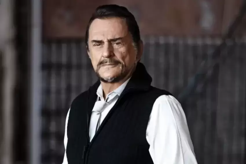 Usta sanatçı Alpay 91 yaşında hayatını kaybetti
