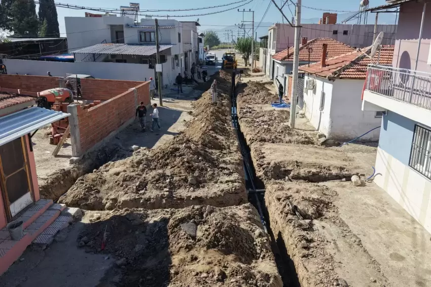 Manisa Yeşilköyün 40 yıllık içme suyu altyapısı yenilendi