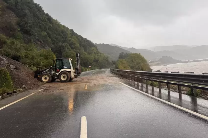 Zonguldakta sağanak: Bini aşkın personel sahada