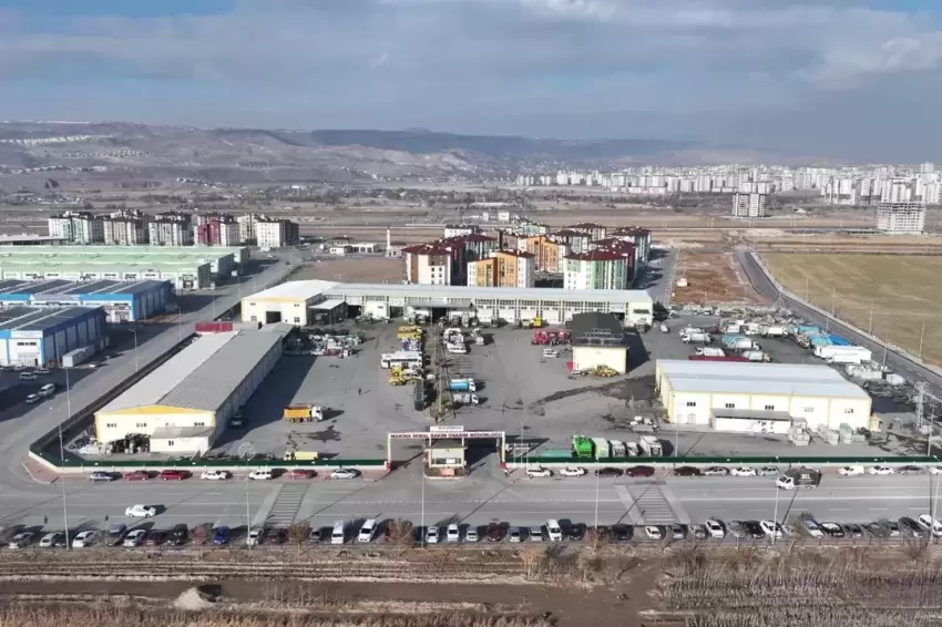 Kayseri Kocasinanın bakım onarım merkezi sanayi sitesi gibi