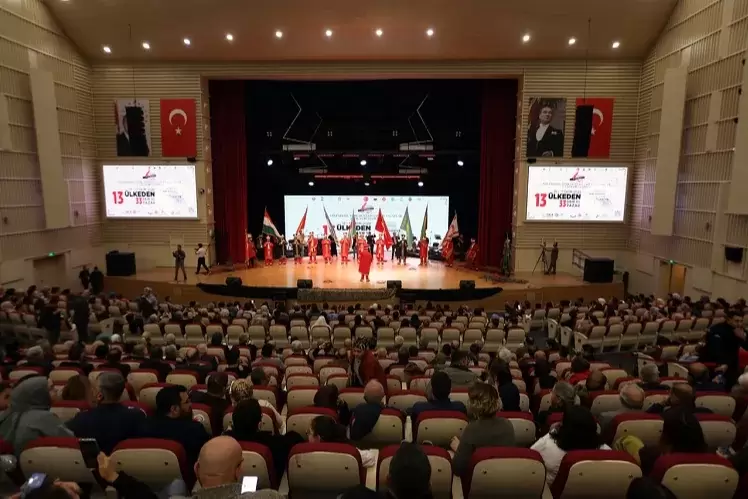 Kayseri Talasta Türk Dünyası coşkusu