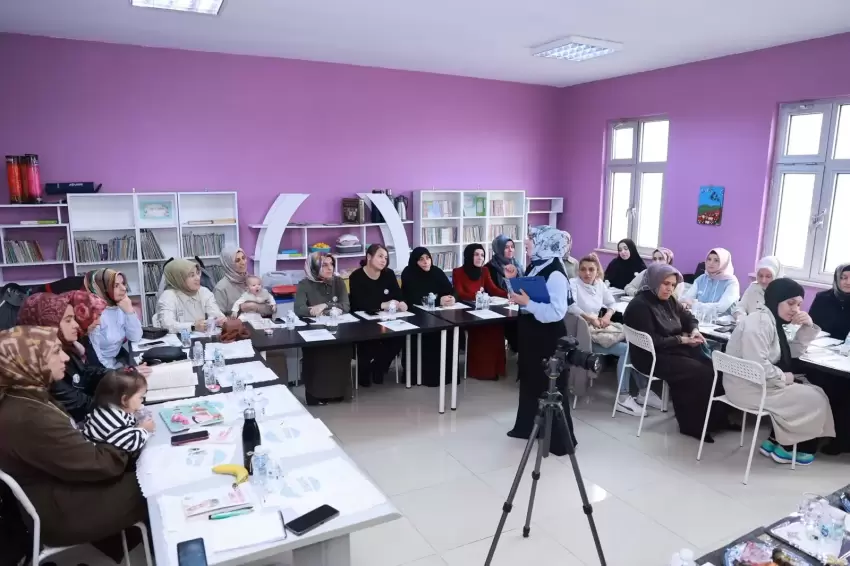 Kocaelide Gebze Okur Projesinde veli ve öğretmen buluşma