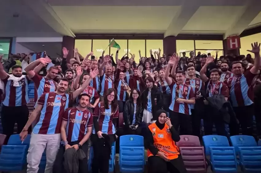 Türk Dünyası gençleri Trabzonspor coşkusuna ortak oldu