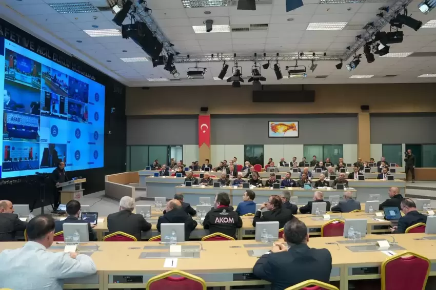 İstanbulda 23 afet grubuyla Ulusal Afet Tatbikatı yapıldı