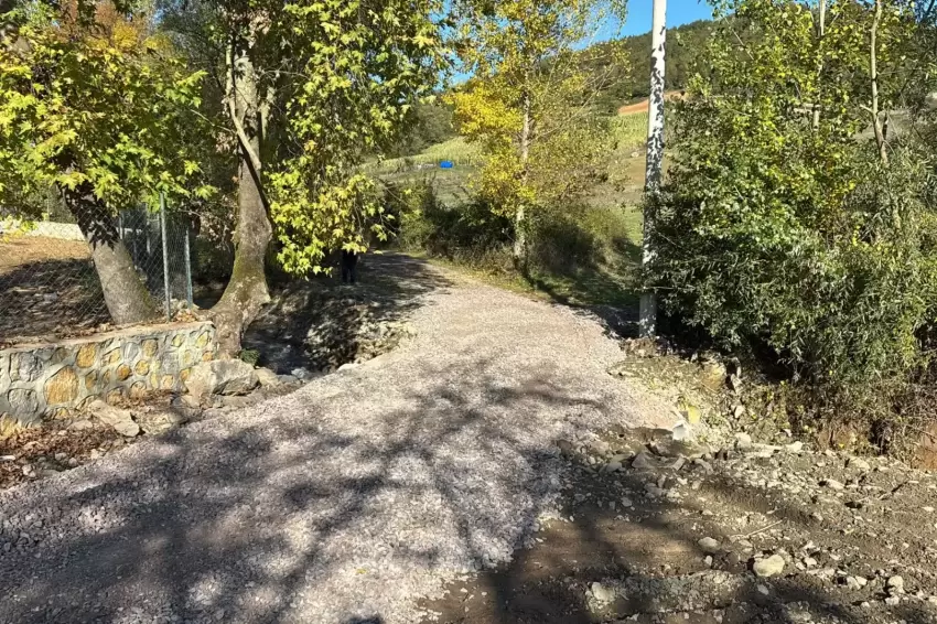 Kocaelide selin kapattığı köy yolu ulaşıma açıldı