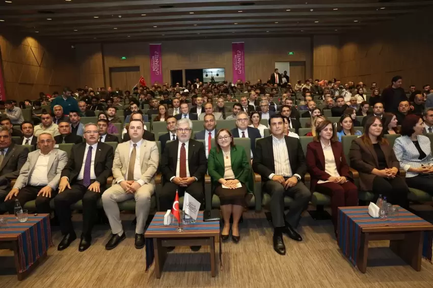 Gaziantepte müze temelli tarih eğitimi konferansı