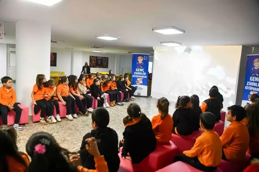 Ankarada Genç Zihinler Kütüphanede etkinliği devam ediyor