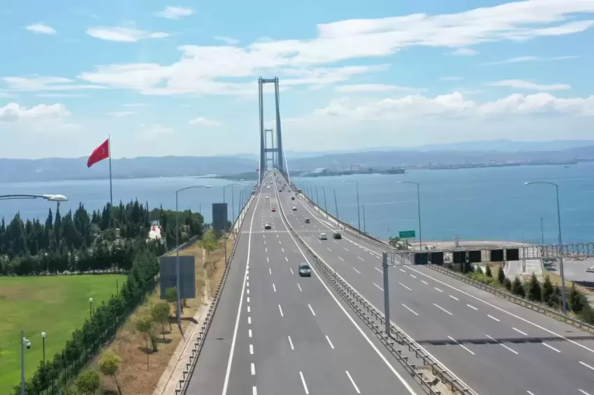 Osmangazi Köprüsünde binler koşacak, ulaşım sürecek