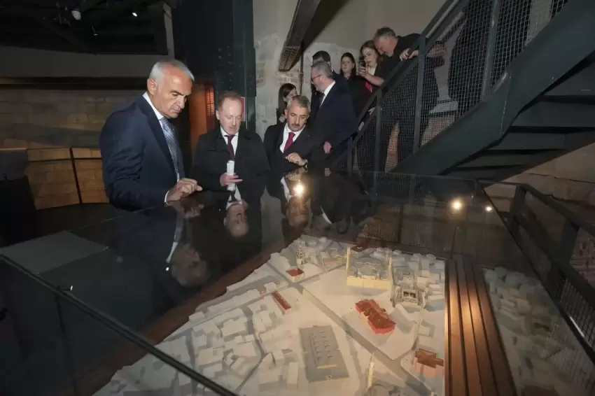 Makedonya Kule Müzesine Bakan Ersoydan yakın takip