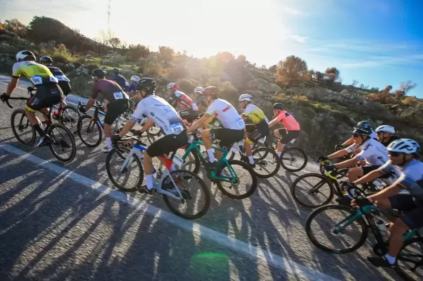 Veloturk Gran Fondo Çeşmenin 10uncu yılında 809 sporcu yarışacak