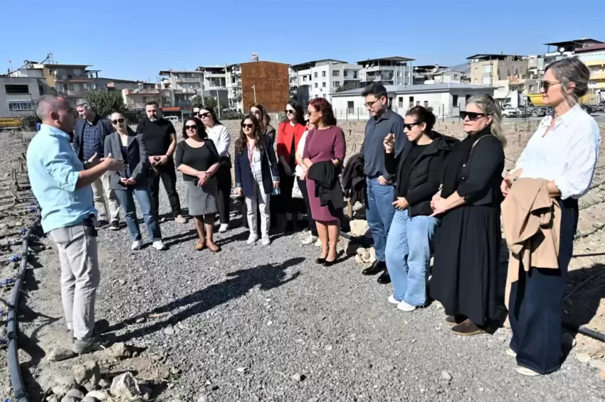 Bornovadan küresel zirveye güçlü köprü