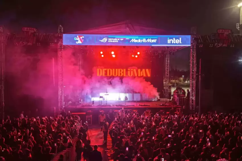 Dedublüman rüzgarı Ankarada esti