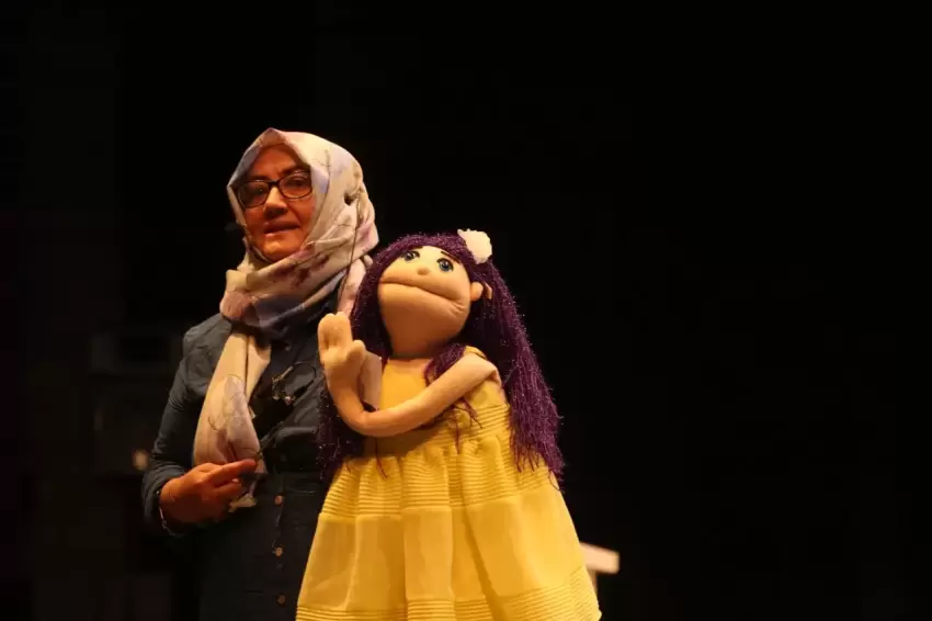 Çayırovalı minikler, vantrolog etkinliğinde eğlendi