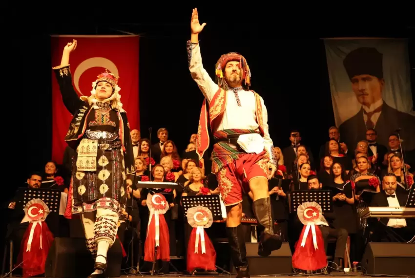 Bursa Nilüferde Cumhuriyetin 103üncü yılına özel konser