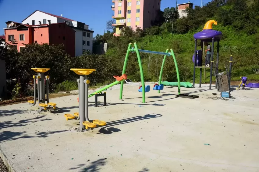 Giresunda Aydınlar Mahallesi ilk parkına kavuşuyor