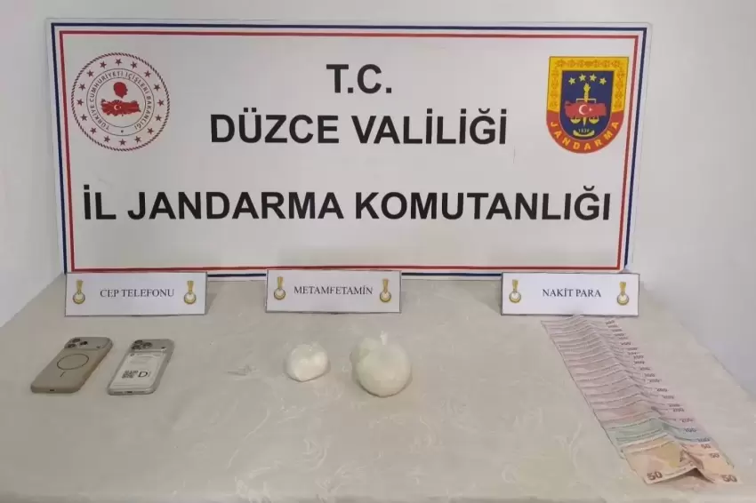 Düzcede 405 gram metamfetamin ele geçirildi