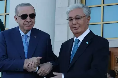 Kazakistan Cumhurbaşkanı Tokayev Türkiyeye geliyor