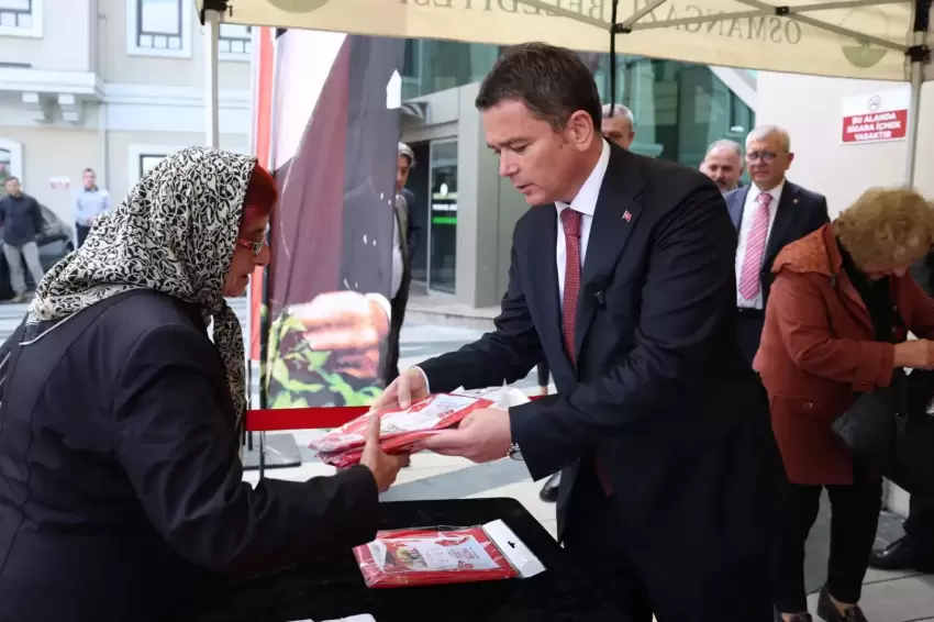 Bursa Osmangazide bayrak sevgisi farkındalıkla buluştu