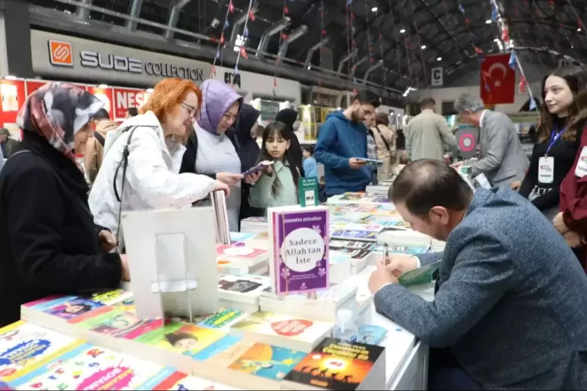 İnegöl kitap günlerinde yazar buluşmaları başlıyor