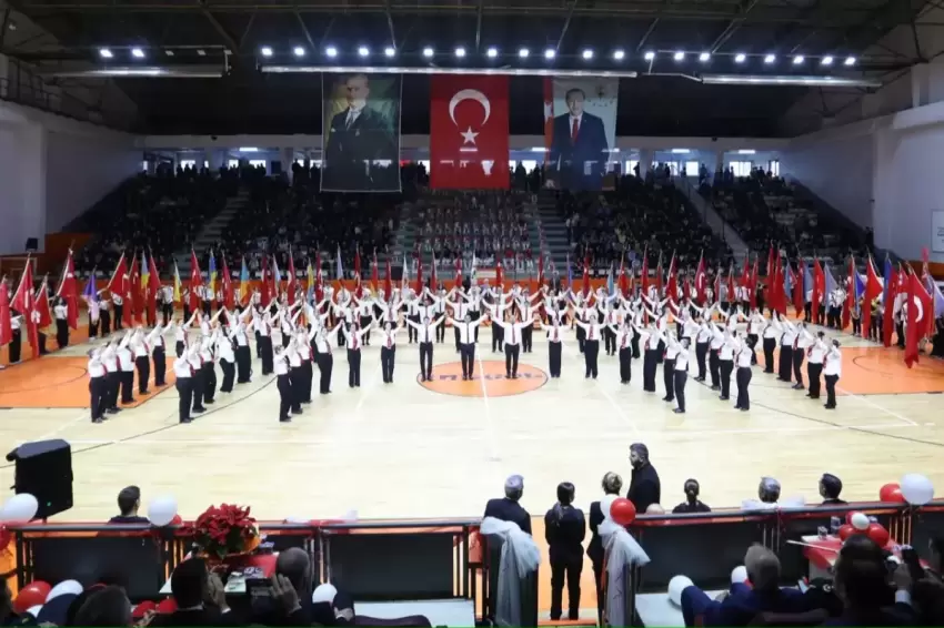 İnegölde Cumhuriyetin 103. yılı coşkuyla kutlandı