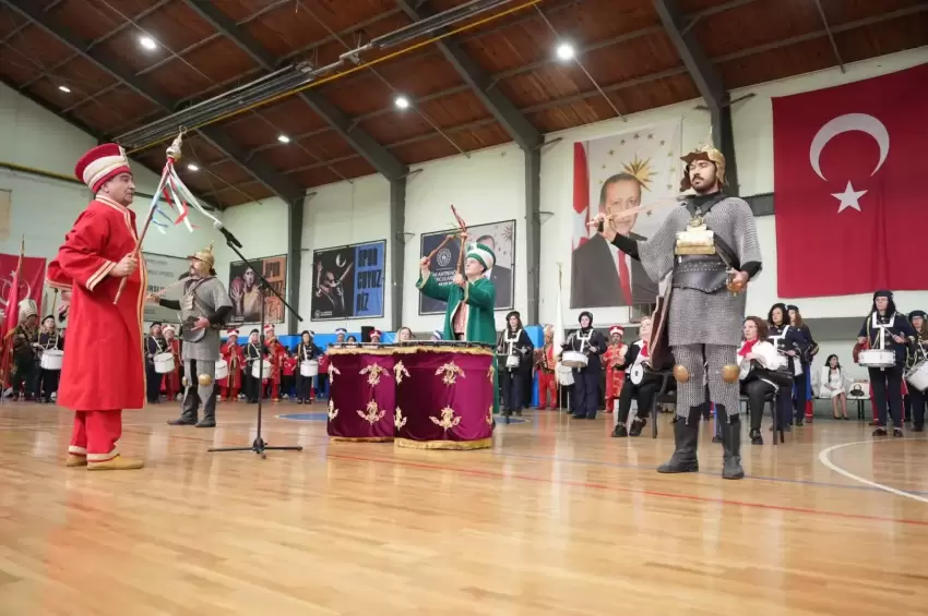 Bursa Yenişehirde Cumhuriyete coşkulu kutlama