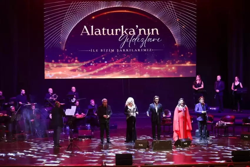 ‘Alaturkanın Yıldızları Bursada sahne aldı