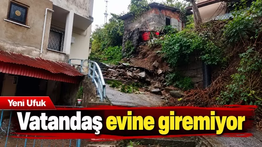 Bağlık Mahallesinde perde duvar çöktü Vatandaşlar evlerine giremiyor