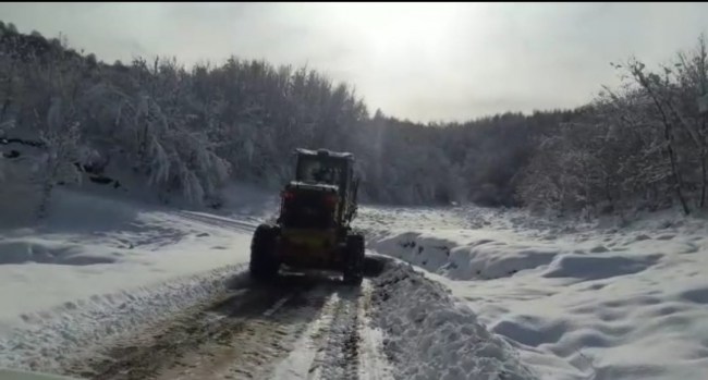 Zonguldak'ta 255 köy yolu ulaşıma kapandı