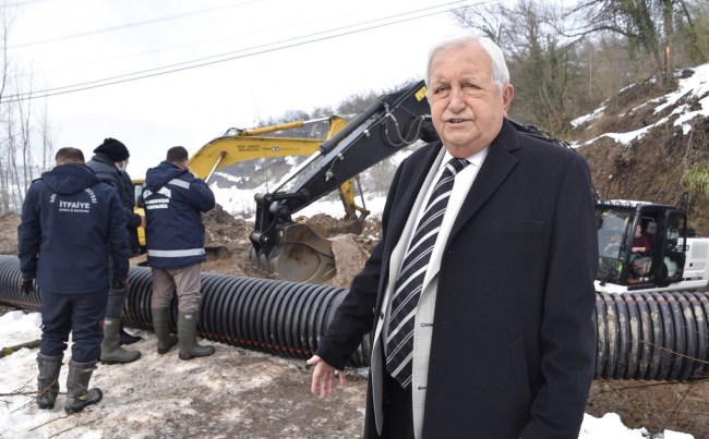 “Su kesintisi yaşamadan sorunu gidermeye çalışıyoruz”