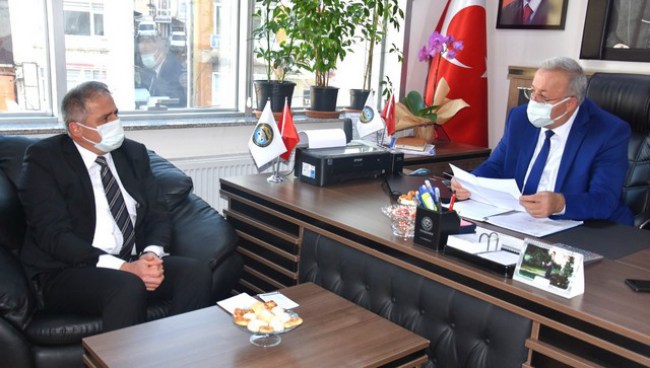 Bozkurt: “AK Parti yapar, diğerleri konuşur”