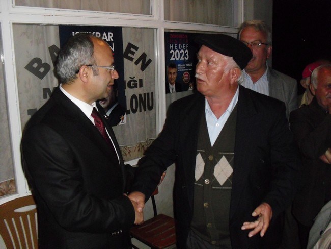 "Köyümüze Hiç Gelmiyorsunuz"