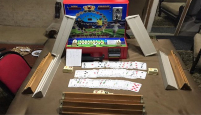 Evi kumarhaneye çevirdiler