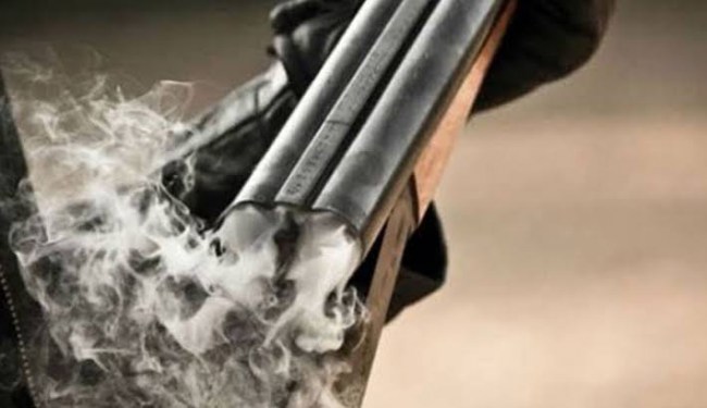 Av tüfeği ile intihar etti