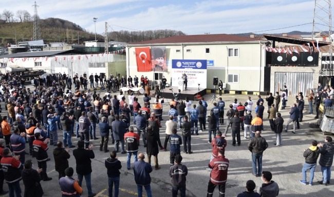 Zamlı maaşlar işçilerin hesaplarına yatırıldı