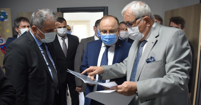 Posbıyık Vali Tutulmaz’a dert yandı