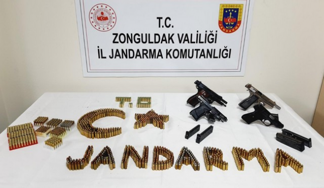 Ormanlı'da cephaneliğe baskın