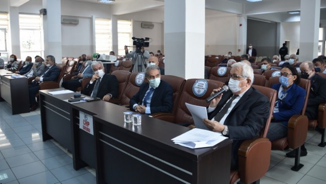 "Muhalefet belediyesi olduğumuz için kredi dahi alamıyoruz"